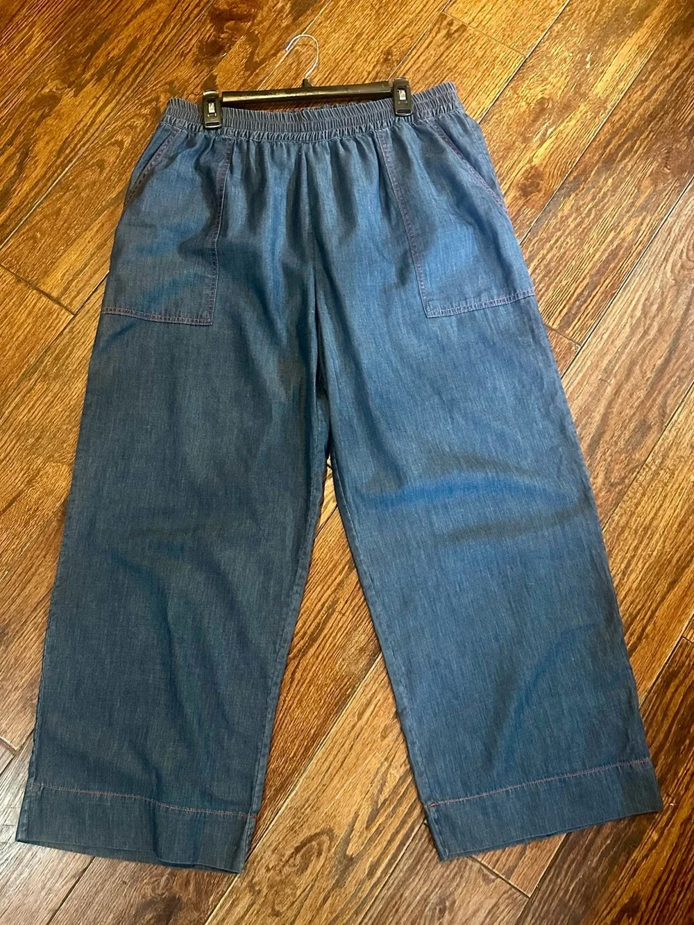 Kardes Loungewear set in Chambray- top/jacket and pants! - Picture 9 of 14